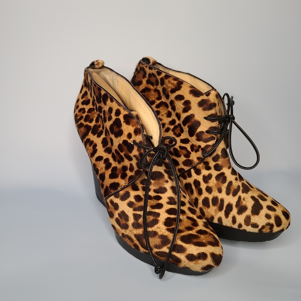 Jimmy Choo - Picture 2 of 6